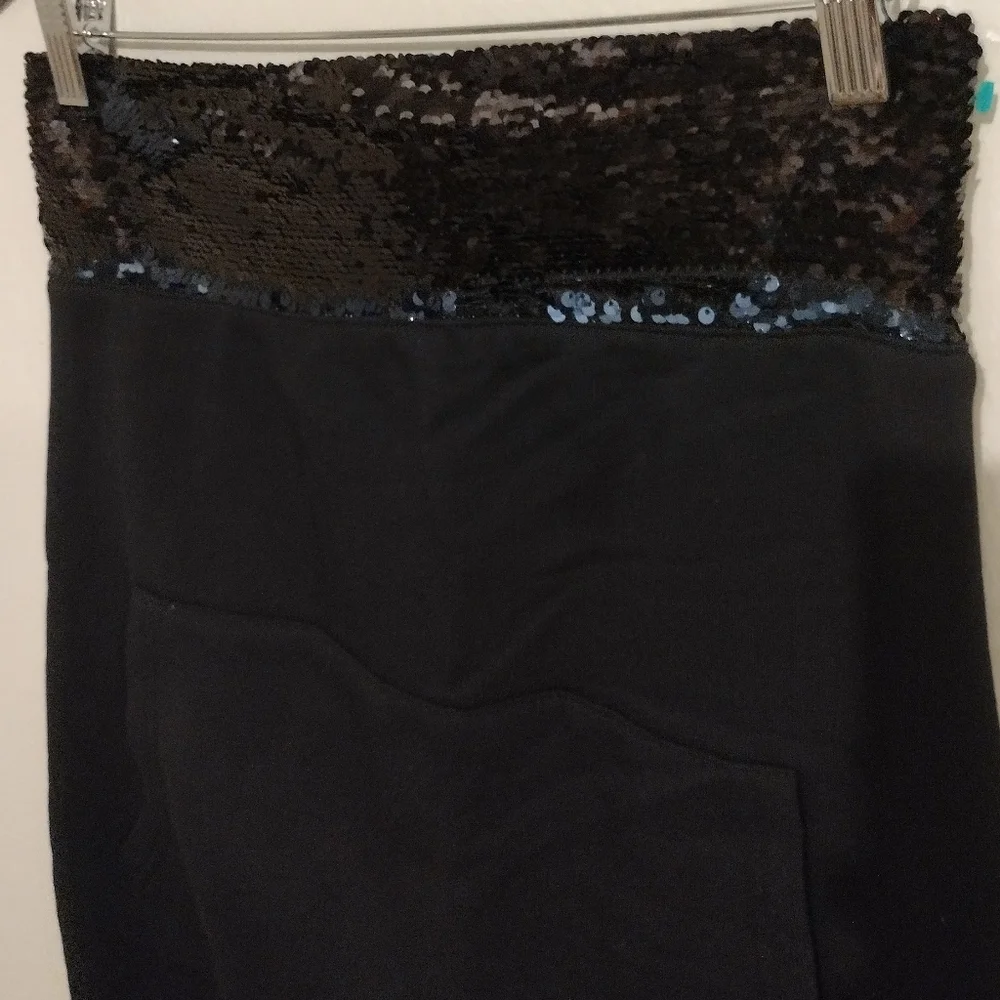 💜PENCIL SKIRT💜 - Picture 2 of 5